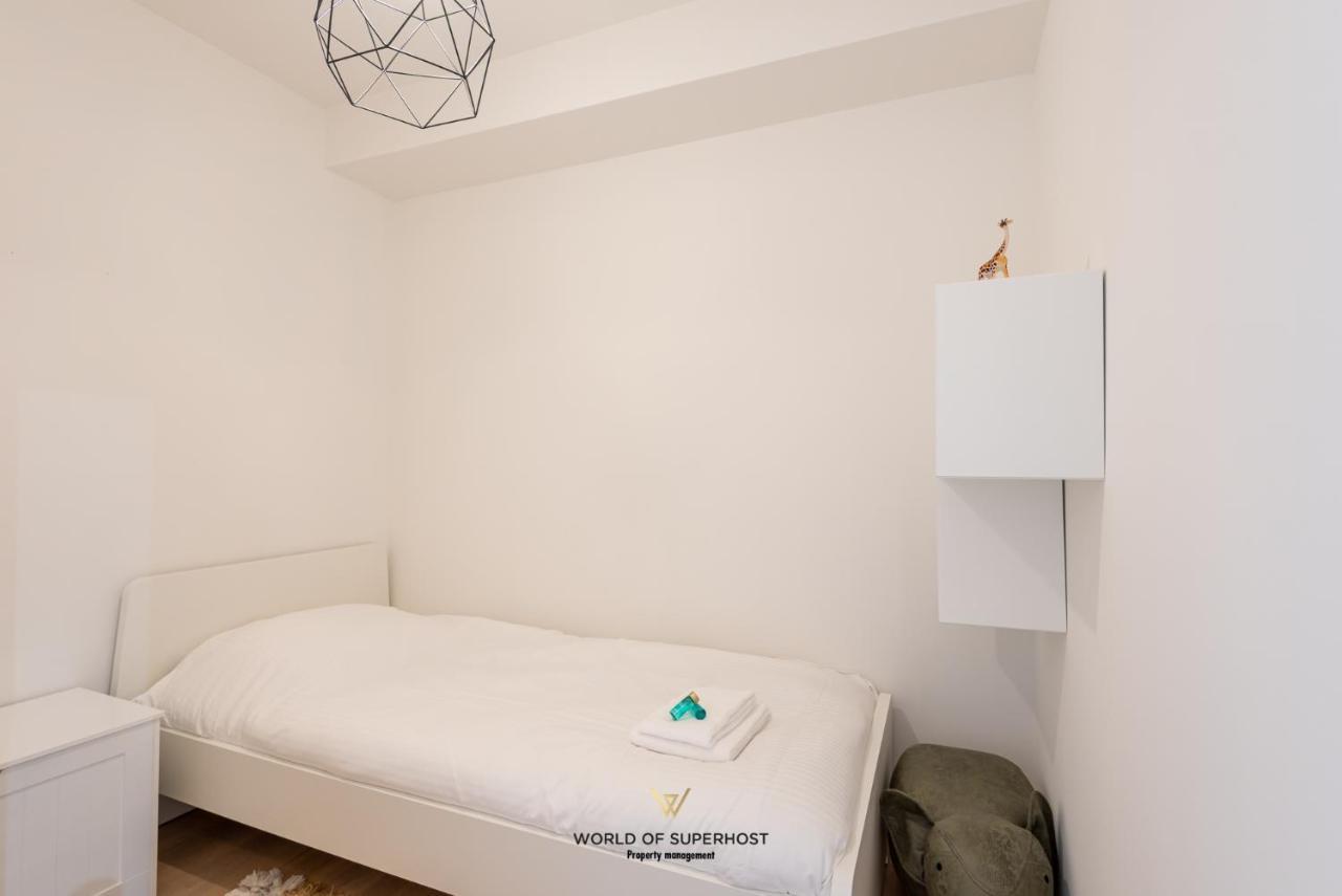 Nice Bright Apartment Near The Sea And The Marina Oostende Buitenkant foto